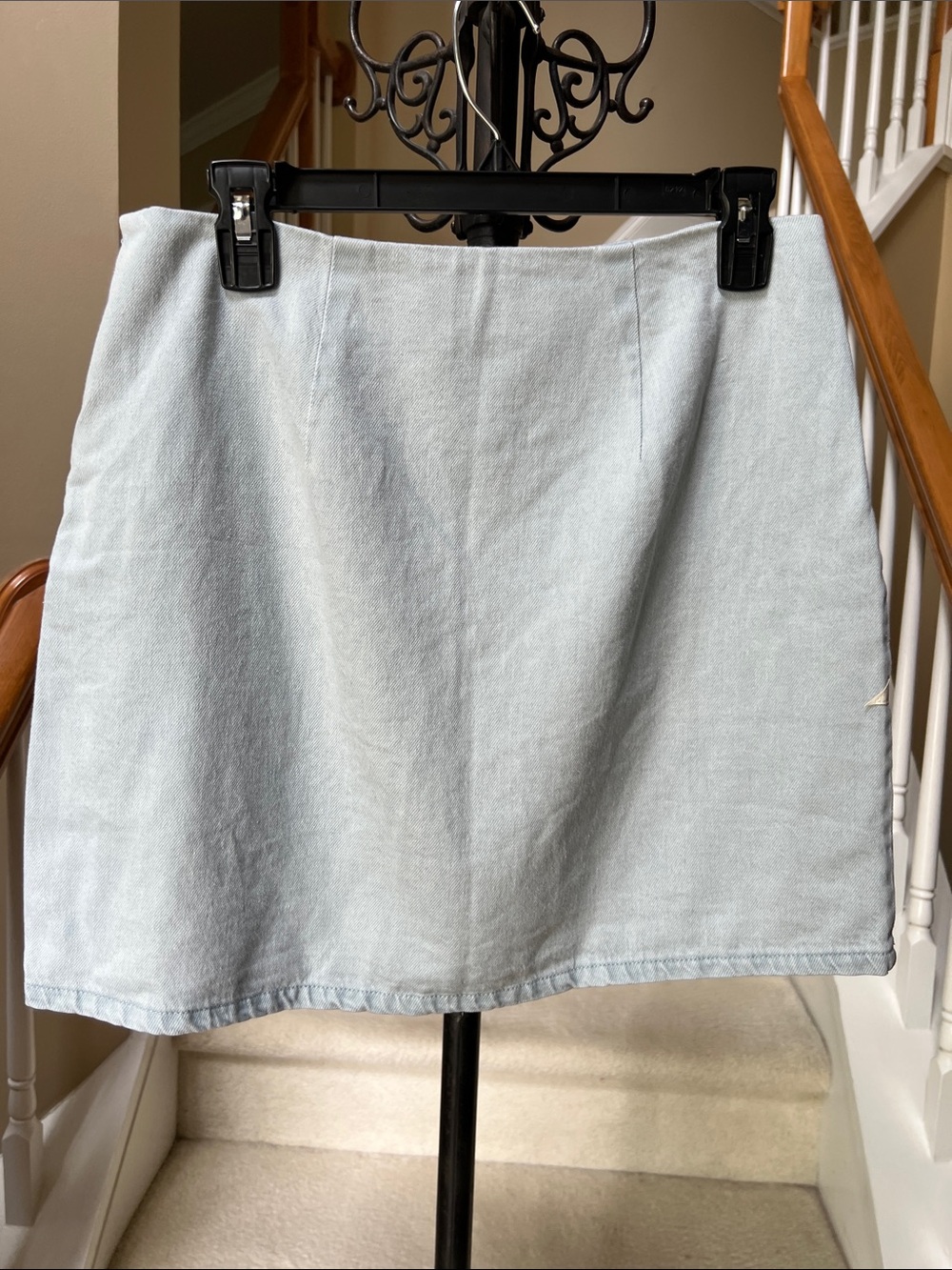 Le Lis Light Blue Denim Mini Skirt with White Star Appliqués - Picture 5 of 12